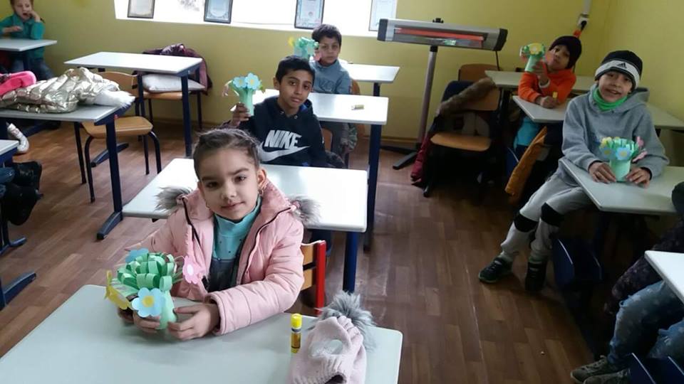 В Україні розвивають мережу педагогів і батьків, що працюють з освітою ромських дітей