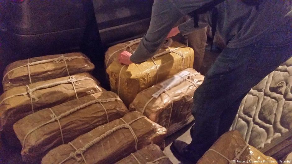 У справі контрабанди кокаїну через посольство РФ фігурують керлінгіст та громадяни Латвії, - RT