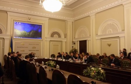 Комітет Ради розглядає подання ГПУ щодо Савченко (ТРАНСЛЯЦІЯ)