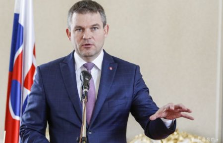 Президент Словаччини затвердив новий уряд на чолі з Пеллегріні
