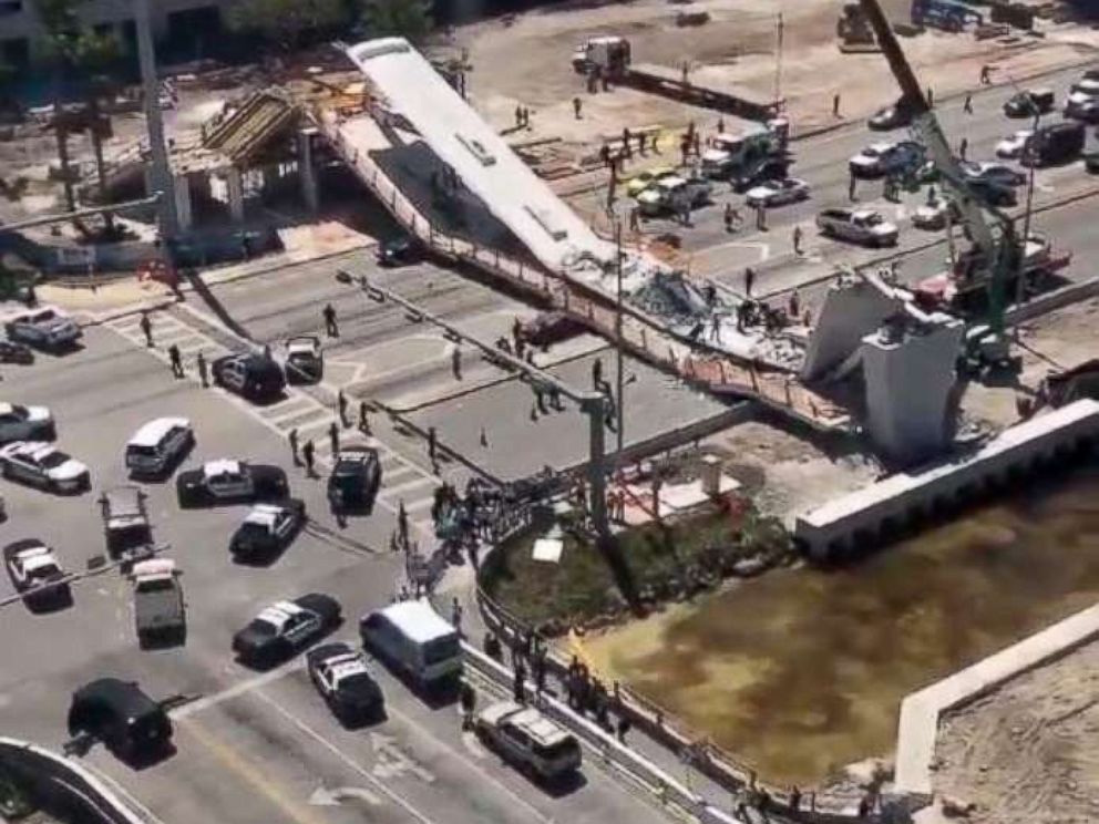 Падіння пішохідного мосту на території Флоридського університету: є загиблі