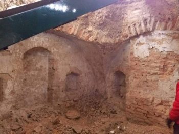 Знайдене підземелля в парку Шевченка в Рівному - палац чи монастир?