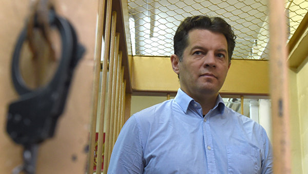Ув’язненому у Росії українському журналісту Сущенку дозволили тривале побачення з рідними