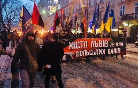У Львові пройшов марш, приурочений 68-й річниці від дня загибелі Шухевича (ФОТОРЕПОРТАЖ)