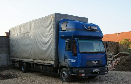 Навколо Києва мають з’явитися 6 точок системи контролю за вагою вантажівок