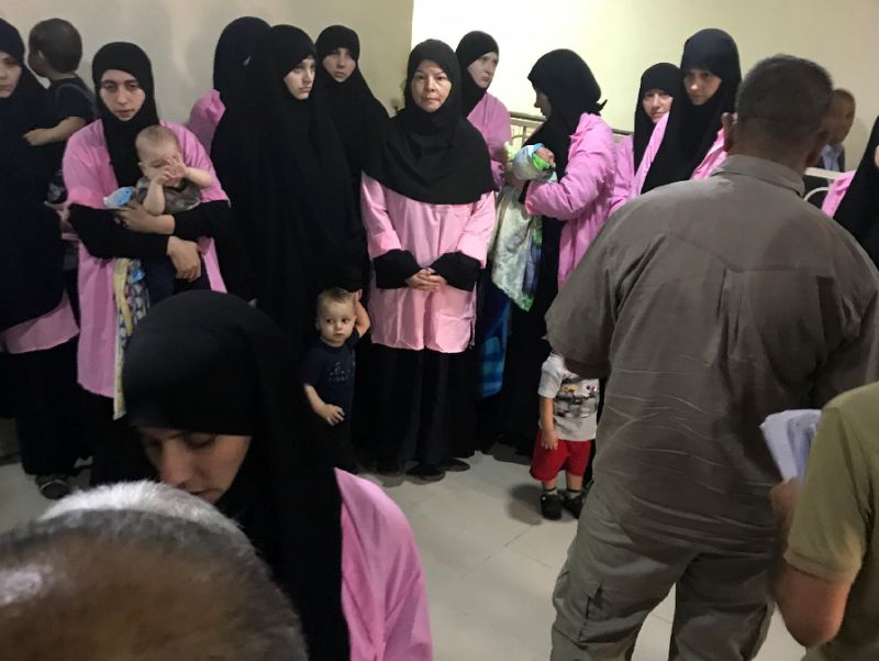 В Іраку 19 російських жінок засудили до довічного ув'язнення за тероризм