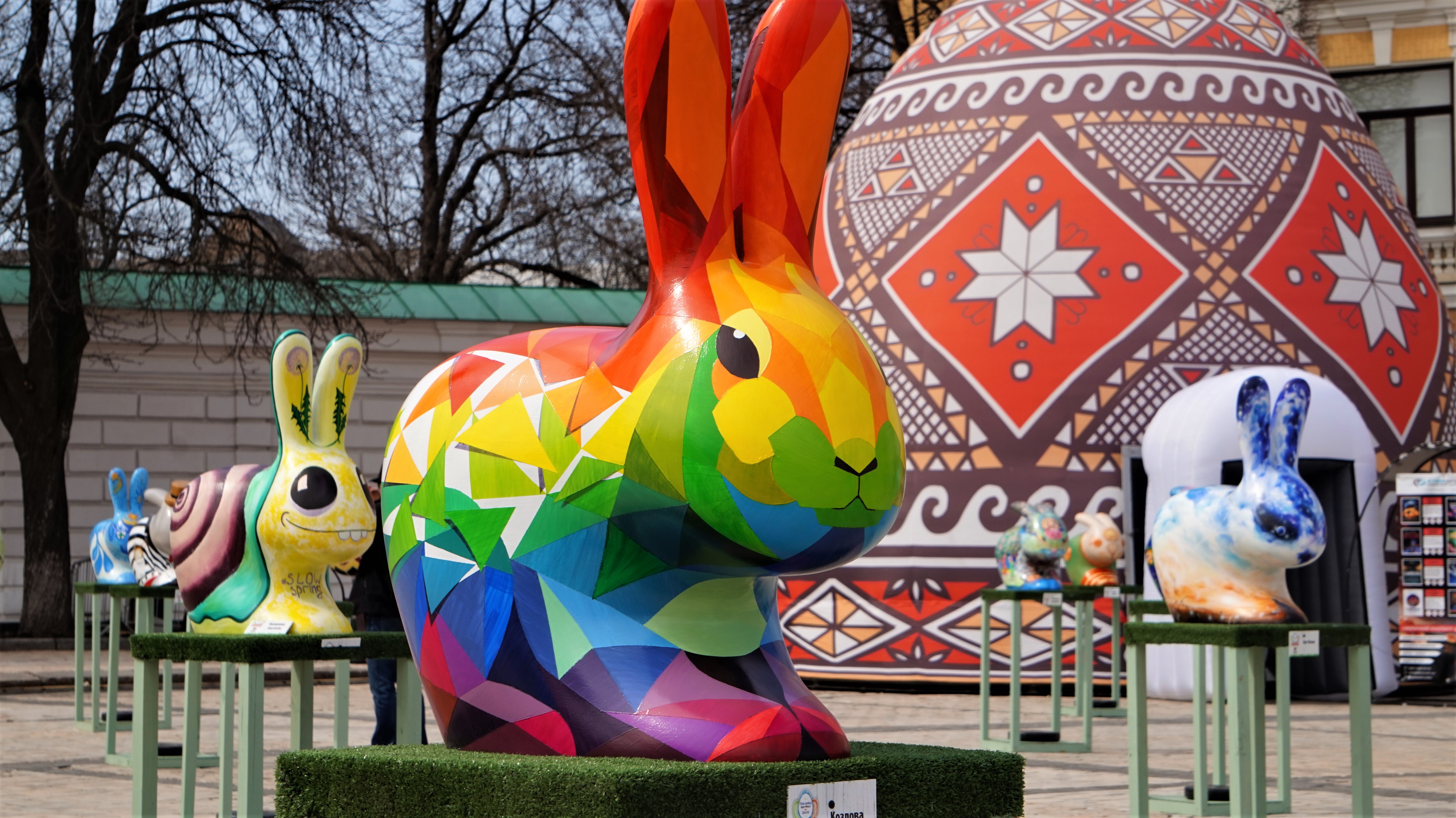 У центрі Києва розпочався фестиваль писанок. До чого тут зайці? (ФОТОРЕПОРТАЖ)