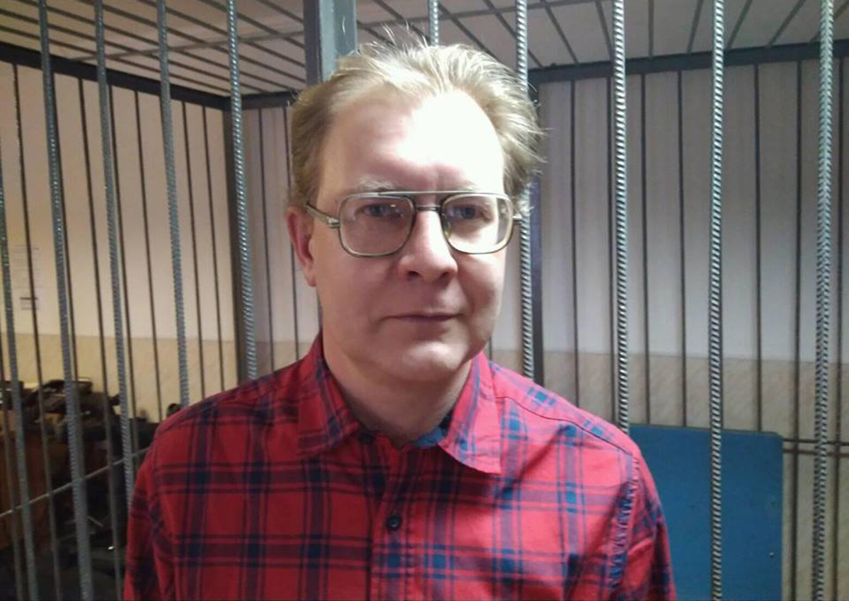 Російського поета засудили до громадських робіт за вірші про Україну (ВІДЕО)