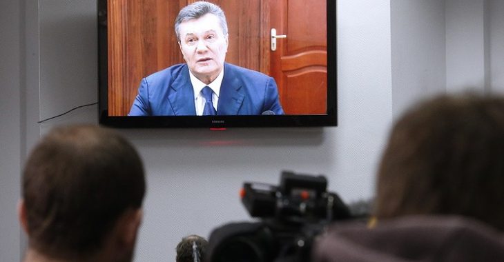 Адвокати Януковича хочуть, аби його допитували у Росії Адвокати Януковича хочуть, аби його допитували у Росії