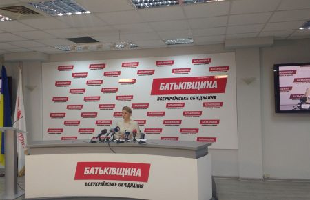 Тимошенко заперечує підкуп виборців і звинувачує БПП