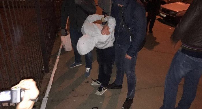 Одеса: слідчого поліції засудили до шести років тюрми через хабар (ФОТО) Одеса: слідчого поліції засудили до шести років тюрми через хабар (ФОТО)