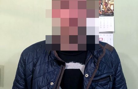 У Харкові затримали чоловіків, які хотіли «продати» українок до Китаю для участі в порно-бізнесі (ФОТО, ВІДЕО)