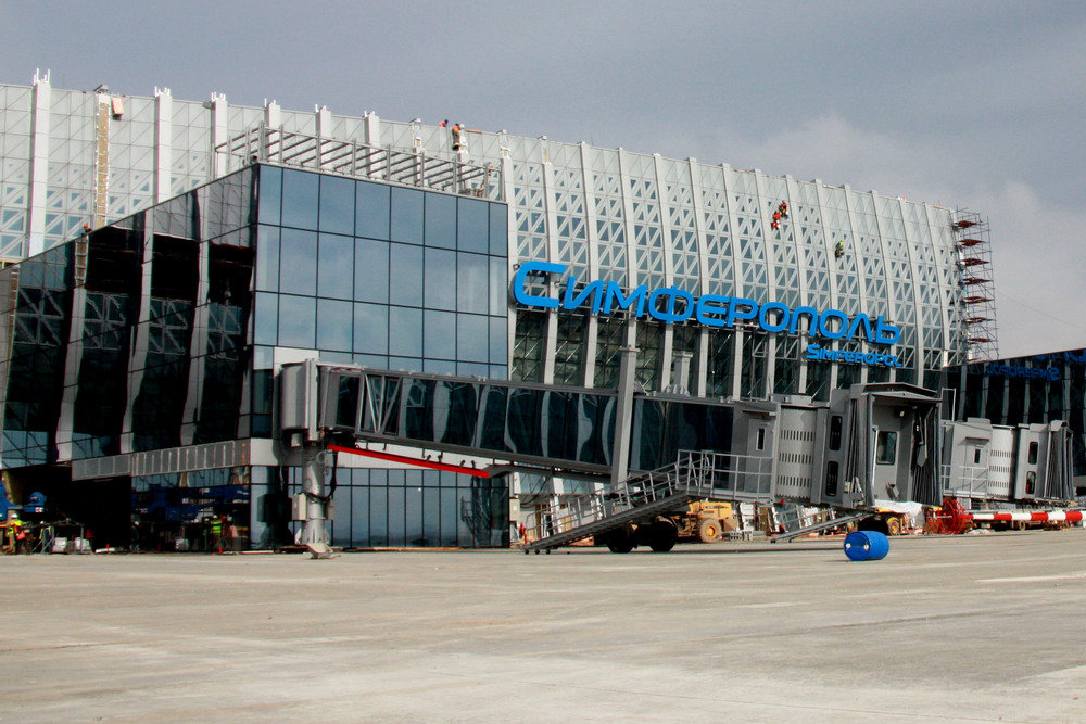 Кримська прокуратура почала провадження проти київських компаній, що продавали авіаквитки з Росії до Криму
