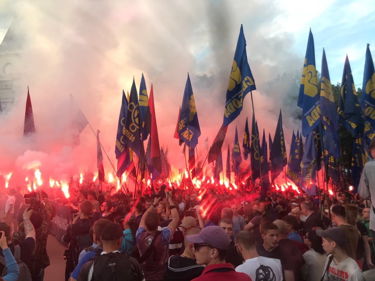 У марші до роковин трагедії в Одесі взяли участь 700 націоналістів, - МВС (ФОТО)