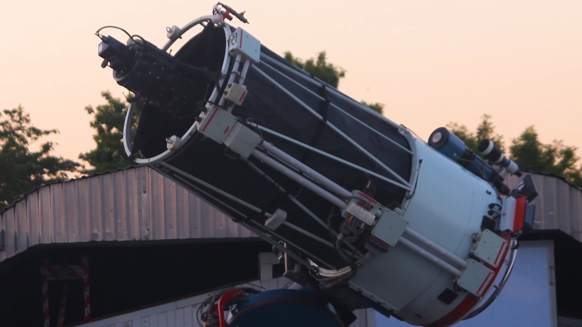 Одеські астрономи зібрали найбільший в Україні власний телескоп (ФОТО)
