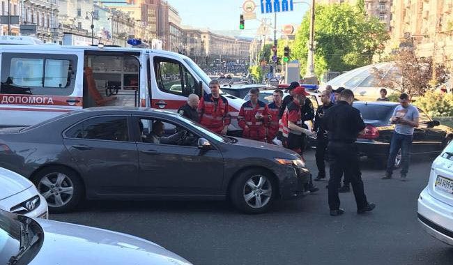 Підозрюваний у побитті втік до Азербайджану, - Мустафа Найєм Підозрюваний у побитті втік до Азербайджану, - Мустафа Найєм