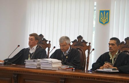 Апеляційний суд Києва розглядає справу Крисіна: на суд прийшла мама Веремія (ФОТО)