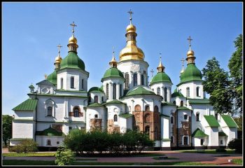Археолог розповів про розкопки стародавніх підземель Софії Київської Археолог розповів про розкопки стародавніх підземель Софії Київської