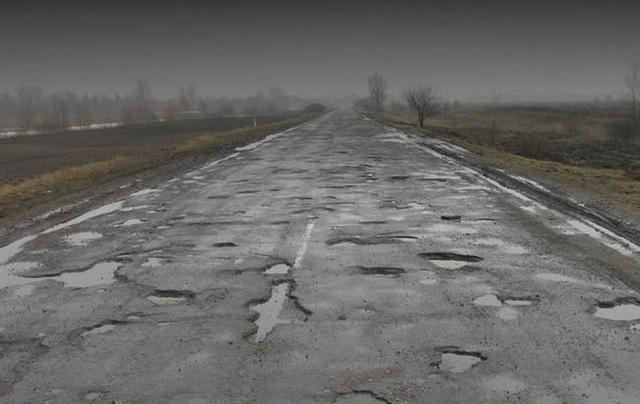 Почему Украина на 130-м месте из 137 во всемирном рейтинге качества дорог?