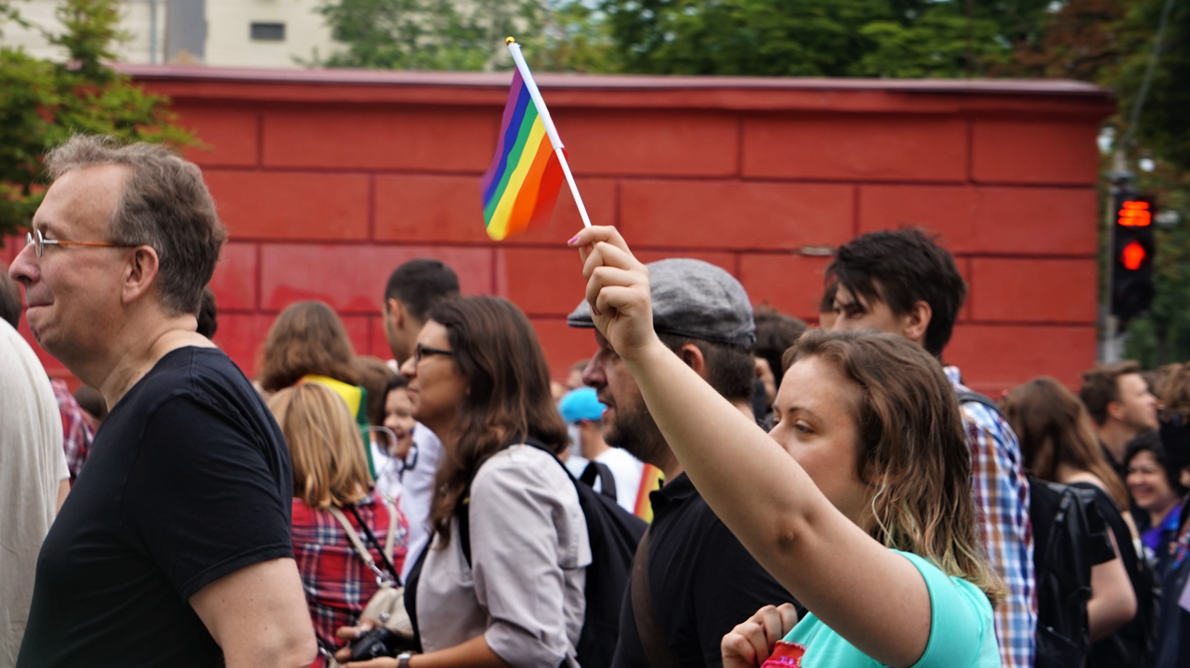 ЗМІ: Порошенко готує законопроект про рівні права, що стосуватиметься, зокрема, прав ЛГБТ+