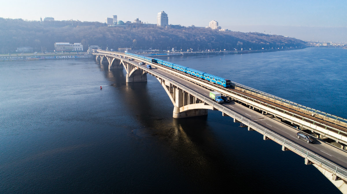 Мост-метро в Киеве может рухнуть в любой момент, - соавтор проекта моста
