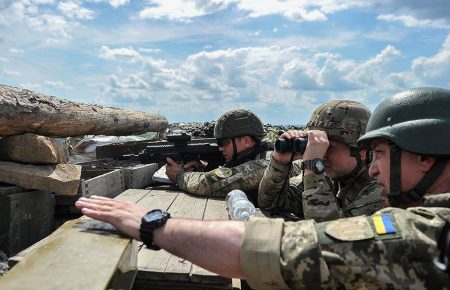 Бойовики п’ять разів обстріляли позиції українських військових на Донбасі — ООС