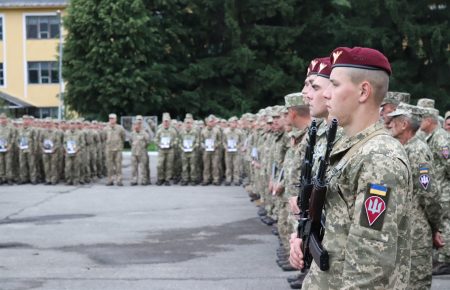 Близько тисячі десантників пройшли центром Львова (ФОТО)
