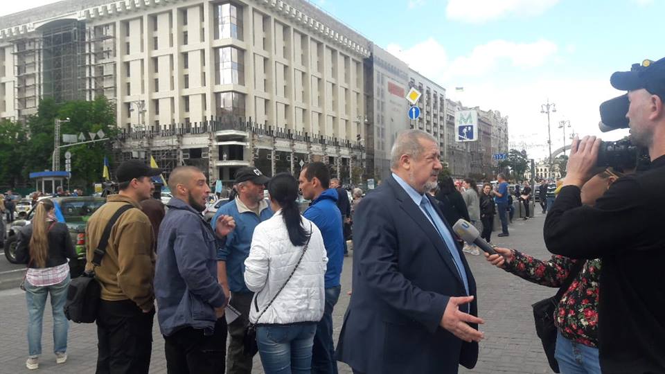 У центрі Києва проходить акція на підтримку Сенцова та інших політв’язнів (ВІДЕО, ФОТО)