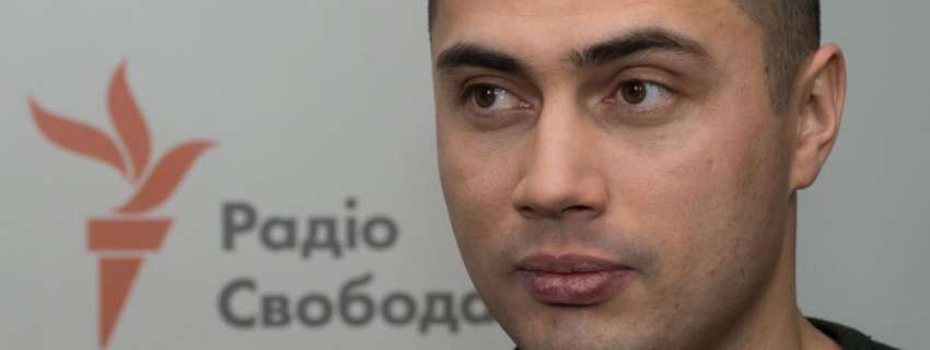 Бойовики «ДНР» погрожують журналісту Стасу Асєєву, що третій тиждень голодує в полоні, затримати його матір