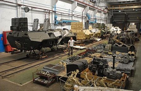 Директора «Миколаївського бронетанкового заводу» звільнили через невиплату зарплат