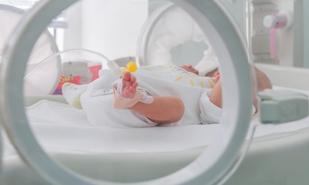 У Румунії зафіксували спалах COVID-19 серед немовлят
