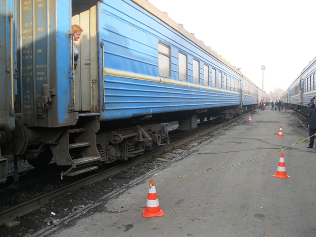 На Львівщині поїзд зіткнувся з мотоциклом, за кермом якого була 10-річна дитина