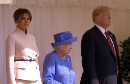 Трамп зустрівся з королевою Великої Британії (ФОТО, ВІДЕО)