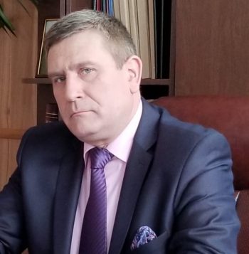 В Украине все движется от советского прошлого, - поющий дальнобойщик В Украине все движется от советского прошлого, - поющий дальнобойщик