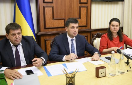 Гройсман: в Україні завершили 50% проектів з дорожнього будівництва за 2018 рік