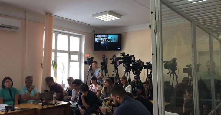 У справі Крисіна почали зачитувати обвинувальний акт, прокурор просить 60 діб арешту У справі Крисіна почали зачитувати обвинувальний акт, прокурор просить 60 діб арешту