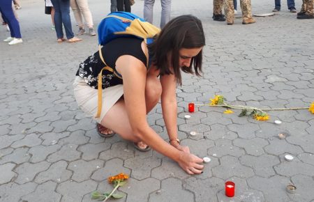 В Ужгороді вшанували пам'ять загиблих у боях за Іловайськ (ФОТО)