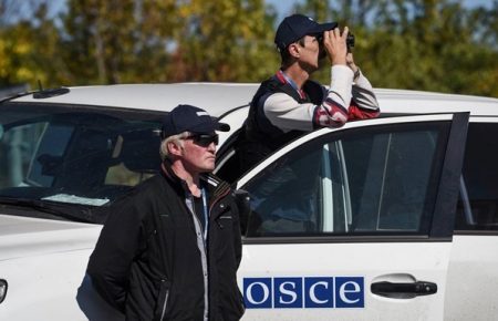 У Горлівці бойовики примусово обшукали автомобіль Місії ОБСЄ