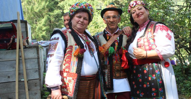 Фестиваль «На Синевир трембіти кличуть» відвідали 10 тисяч людей (ФОТО) Фестиваль «На Синевир трембіти кличуть» відвідали 10 тисяч людей (ФОТО)