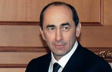 Суд Вірменії звільнив з-під варти екс-президента Роберта Кочаряна