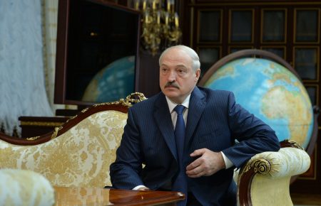 «Нагнітання істерії»: Олександр Лукашенко різко критикує Росію перед зустріччю з Путіним