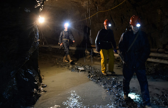 Что происходит з шахтами на Донбассе?
