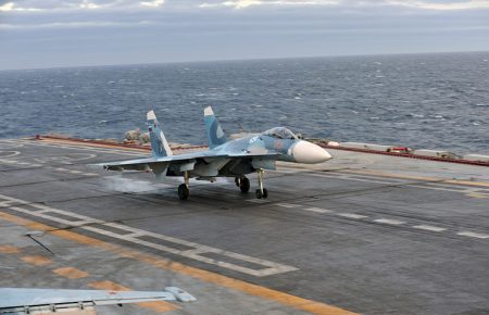 Росія заявила про проведення військових навчань у Середземному морі