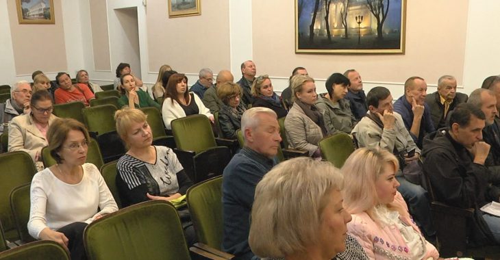 Напад на Михайлика: поліція хоче допитати інвесторів довгобудов Напад на Михайлика: поліція хоче допитати інвесторів довгобудов