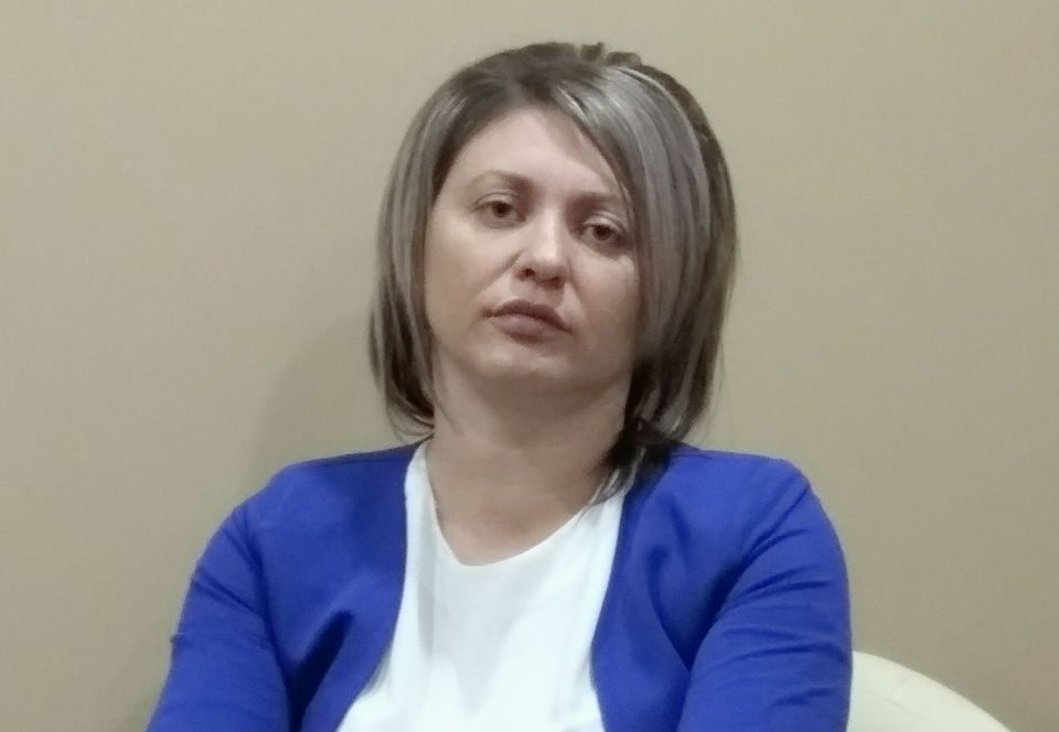 Депутатка Виноградівської міськради пов’язує вибух на подвір’ї будинку з політичними мотивами