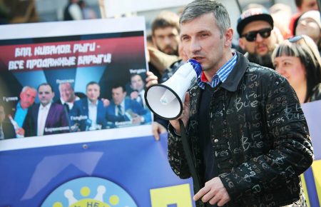 Поліція розглядає п’ять версій нападу на одеського активіста Михайлика