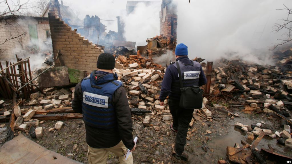 СБУ розслідує загибель майже 3 тисяч людей на сході України