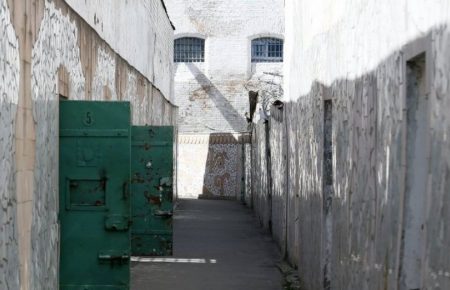 Зниклого у Лук'янівському СІЗО в'язня знайшли на території ізолятора