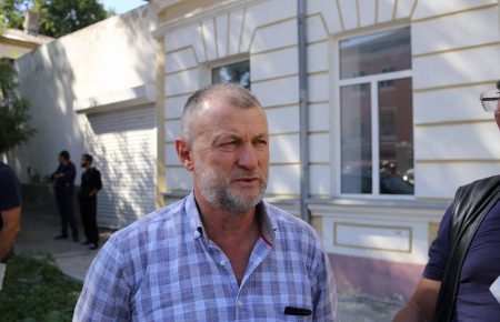«Суд» у Криму оштрафував заслуженого лікаря України