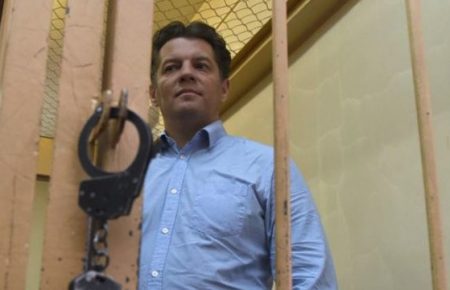 Засуджений у Росії український журналіст Сущенко отримав право на побачення — адвокат